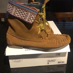 Steven Madden boots